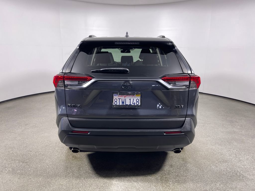 Certified 2021 Toyota RAV4 XLE FWD image 4