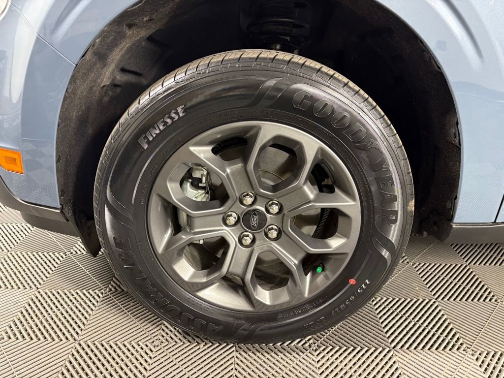 Certified 2024 Ford Maverick XLT image 12