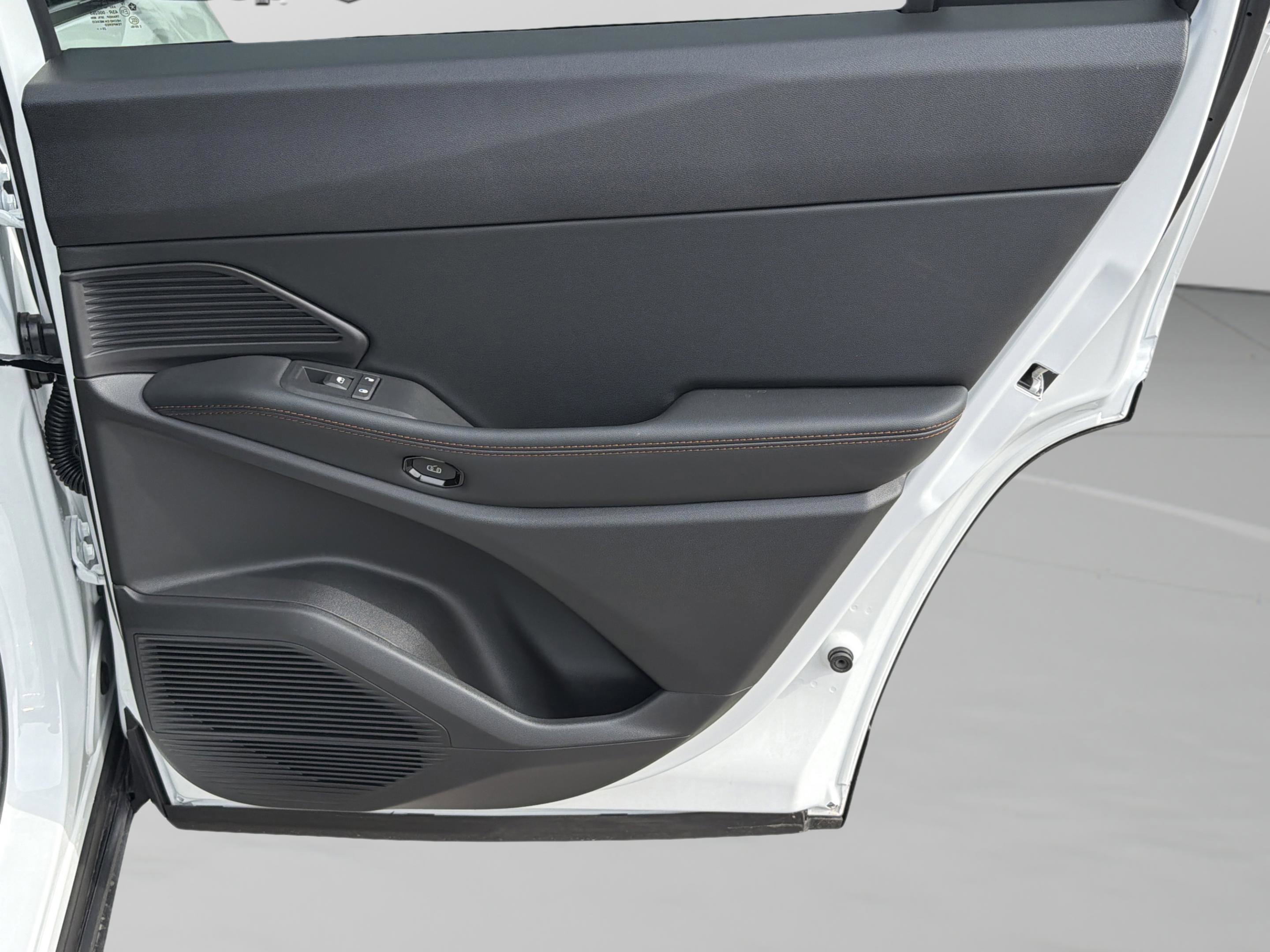 New 2026 Jeep Cherokee Limited image 24