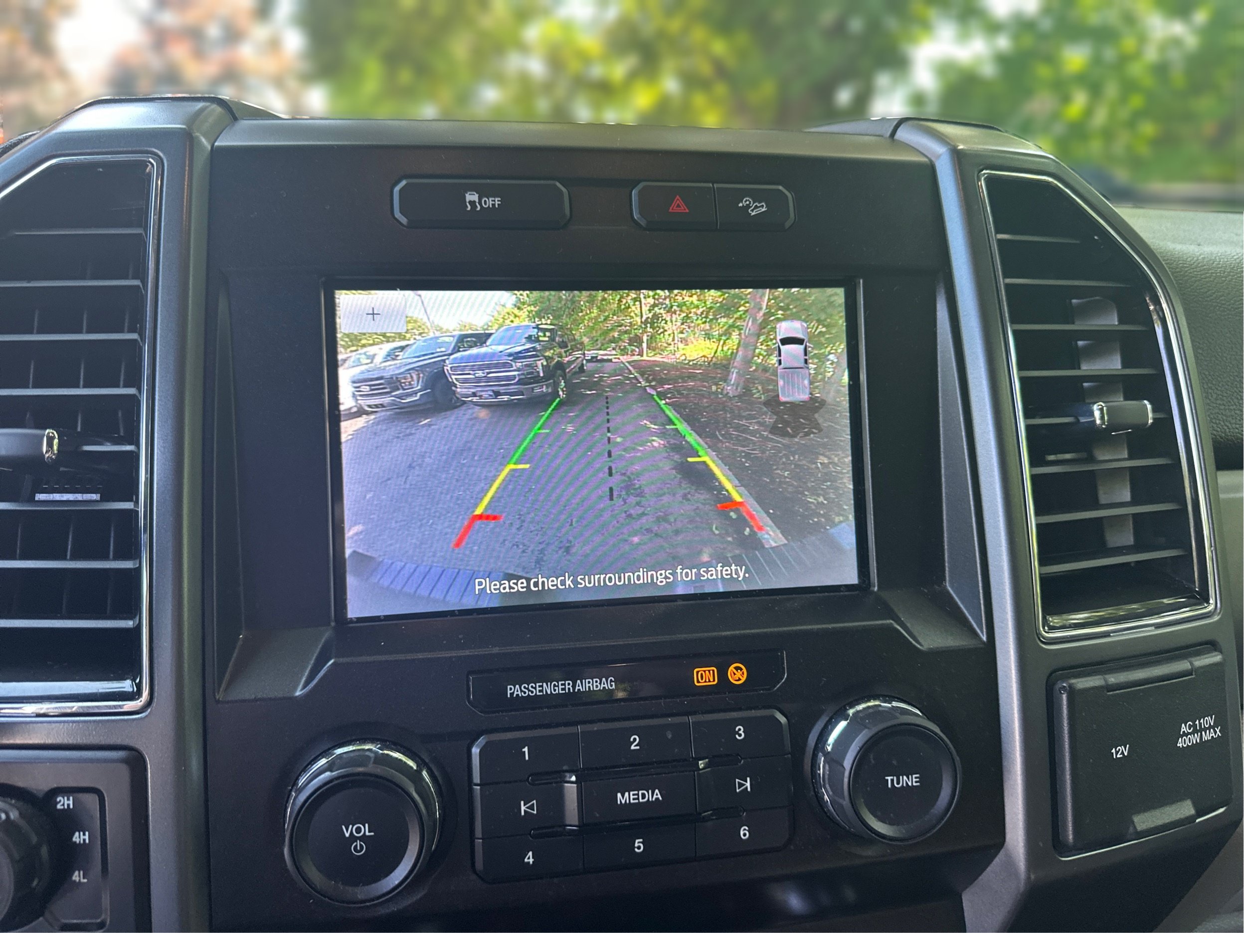 Used 2022 Ford F250 XLT w/ XLT Value Package AWD/4WD image 26