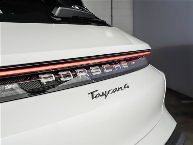 New 2026 Porsche Taycan 4 Cross Turismo AWD/4WD image 33