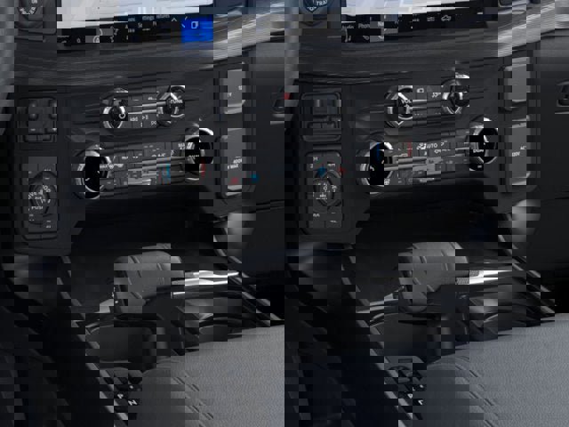 New 2025 Ford F150 Lariat w/ Equipment Group 501A Mid image 15