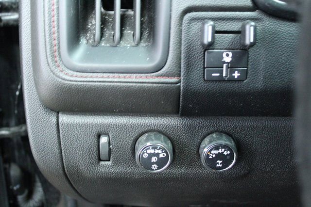 Used 2018 GMC Canyon All Terrain w/ All Terrain X Package image 13