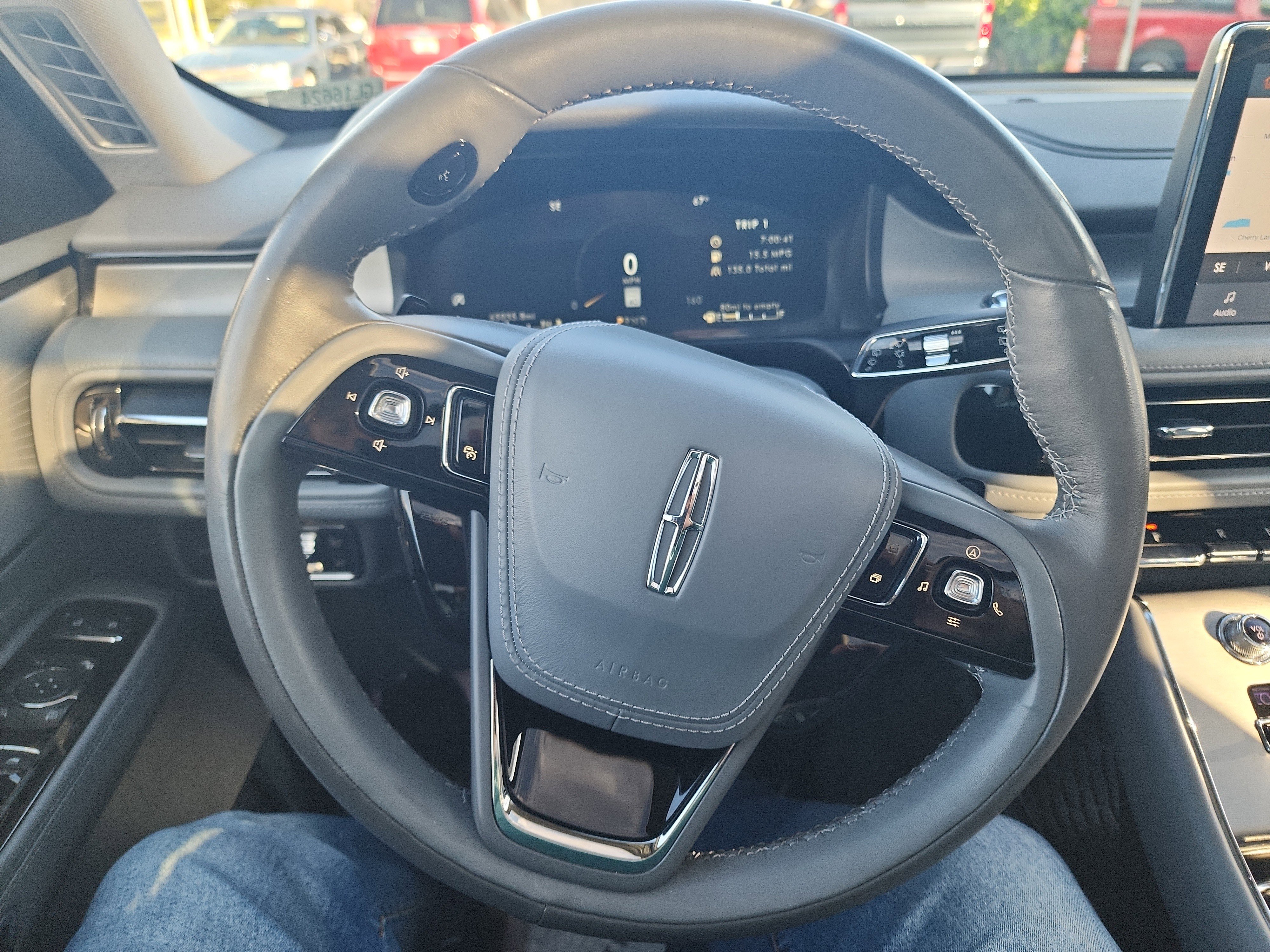 Used 2020 Lincoln Aviator Reserve w/ Equipment Group 202A image 35