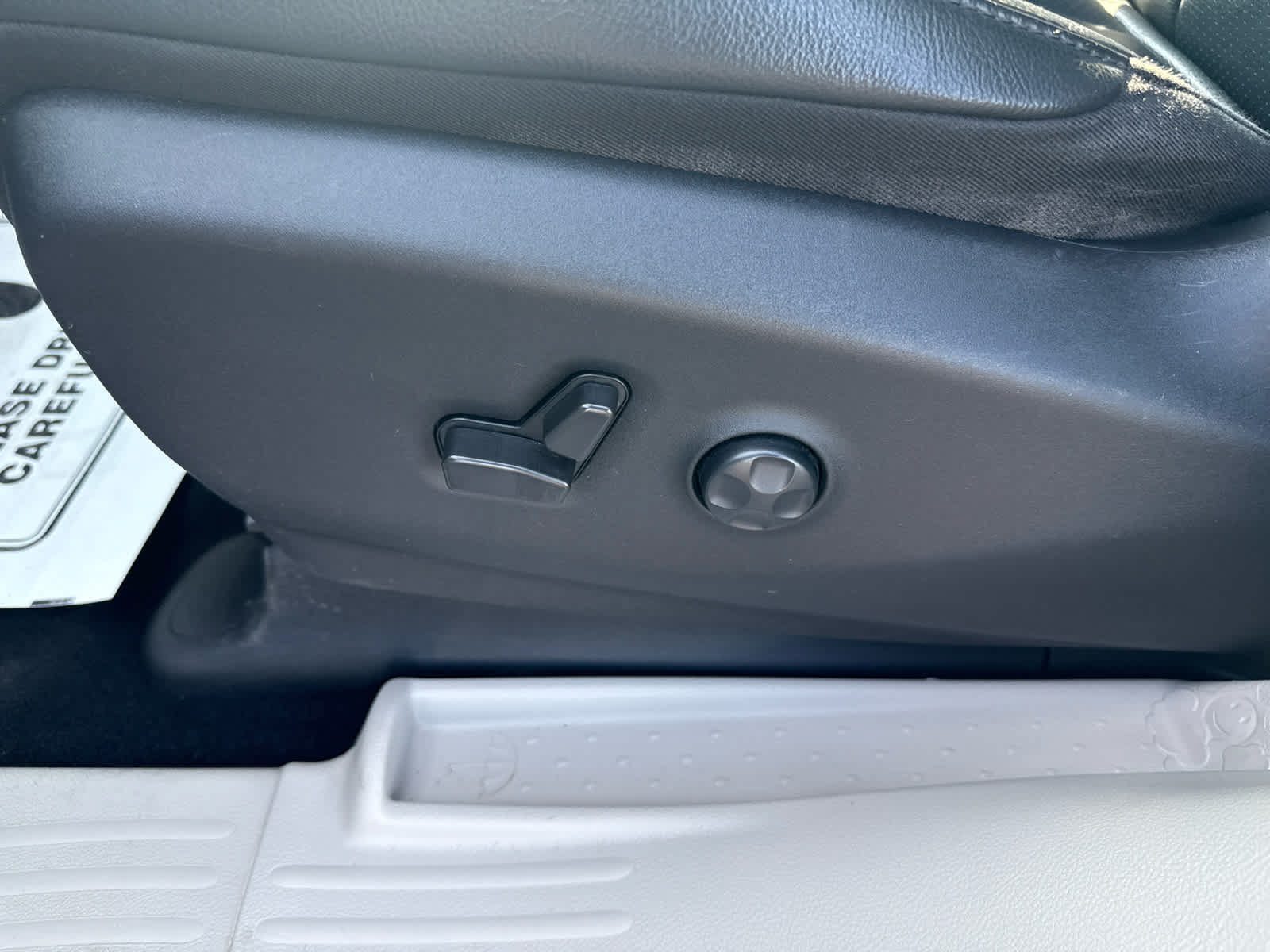 Used 2022 Chrysler Pacifica Touring-L FWD image 13