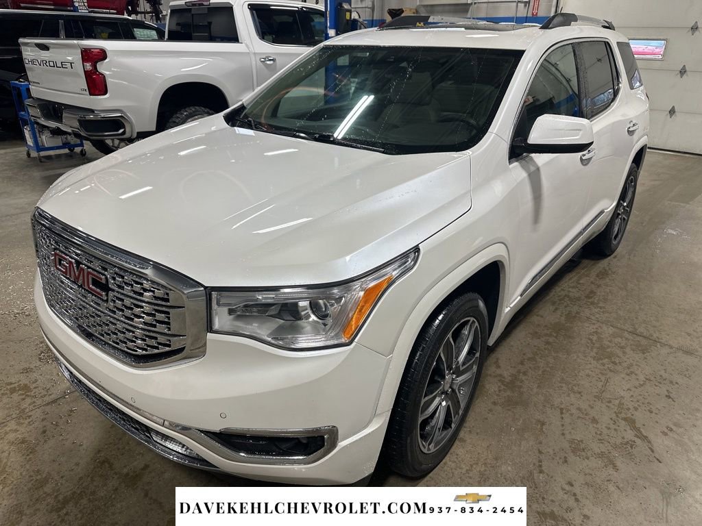 Used 2017 GMC Acadia Denali w/ Technology Package image 1