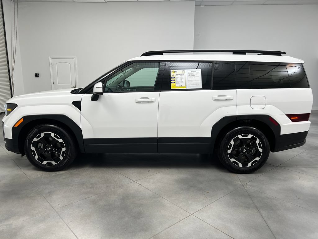 Used 2026 Hyundai Santa Fe SEL FWD image 5
