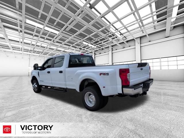 Used 2022 Ford F350 XL w/ STX Appearance Package AWD/4WD image 5