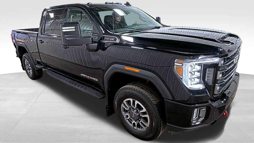 Used 2021 GMC Sierra 2500 AT4 w/ AT4 Preferred Package image 3