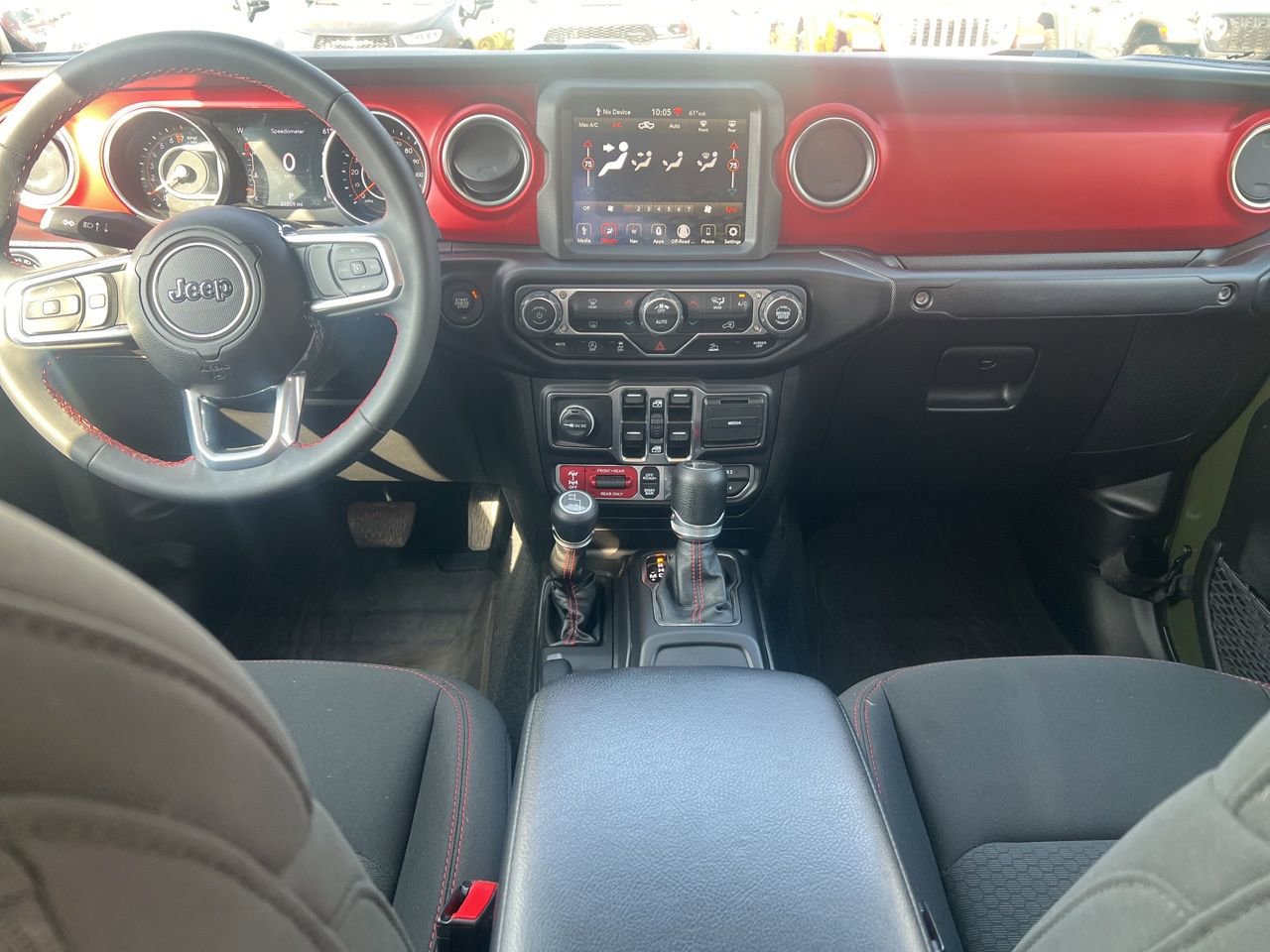 Used 2023 Jeep Gladiator Rubicon w/ Trailer Tow Package AWD/4WD image 23