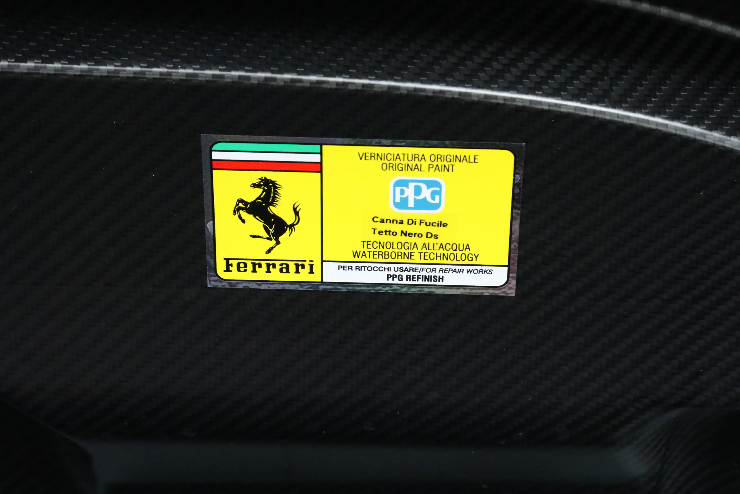 Used 2025 Ferrari SF90 Spider AWD/4WD image 38