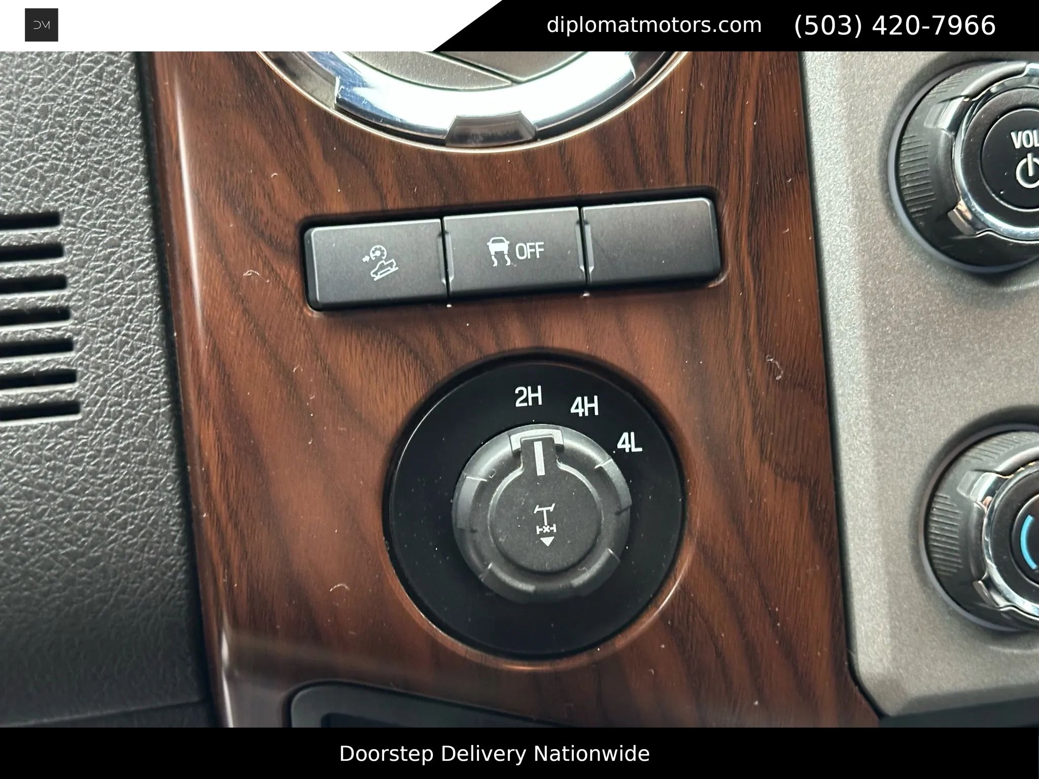 Used 2016 Ford F350 Lariat w/ Lariat Interior Package image 37