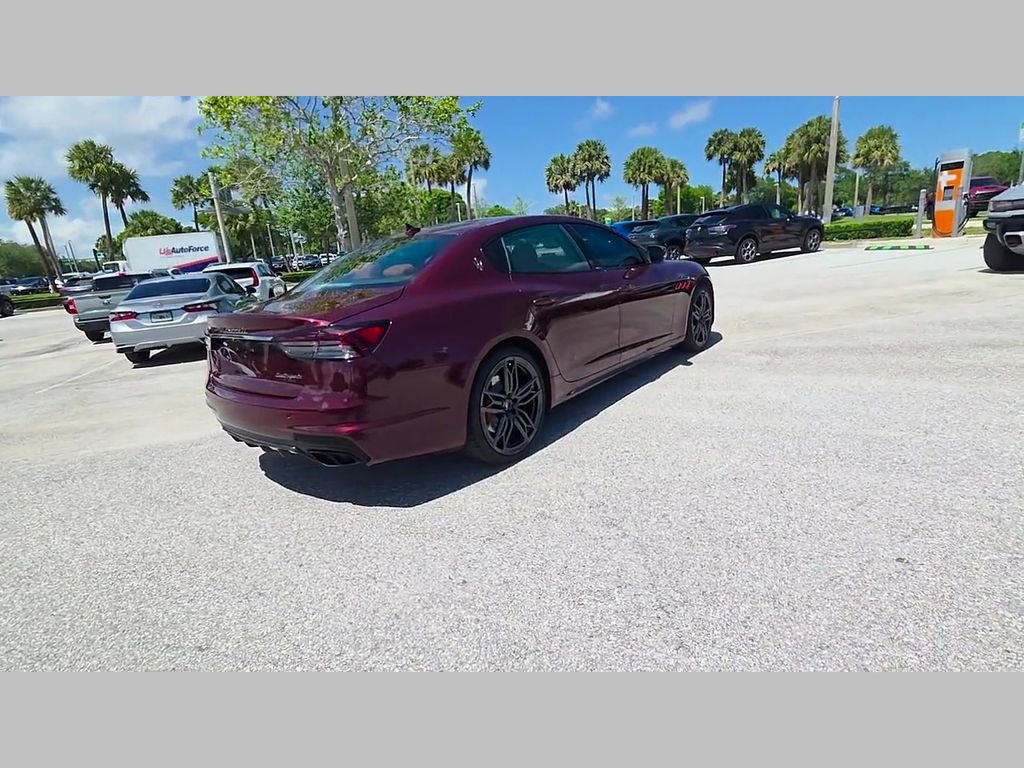 Used 2022 Maserati Quattroporte Trofeo RWD image 39