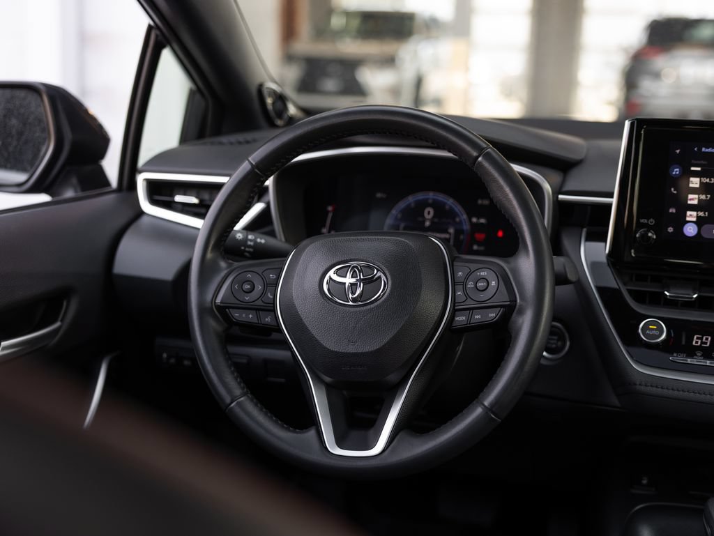 Used 2024 Toyota Corolla XSE FWD image 13