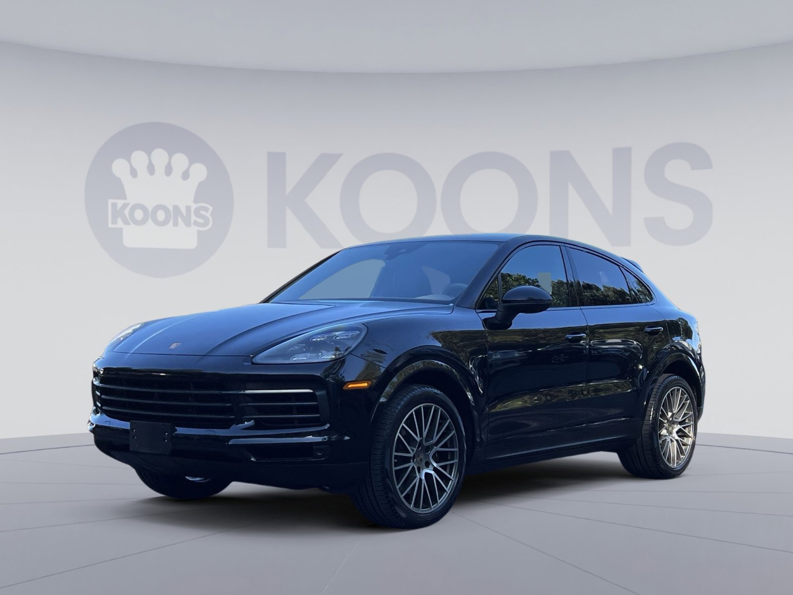 Used 2022 Porsche Cayenne Platinum Edition image 1