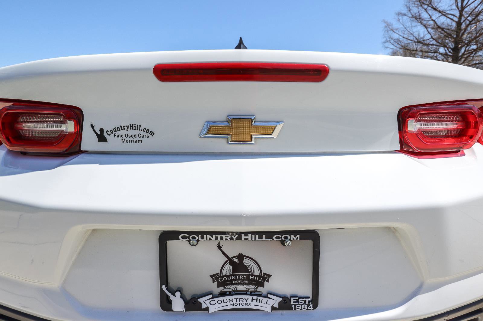 Used 2021 Chevrolet Camaro LS RWD image 40