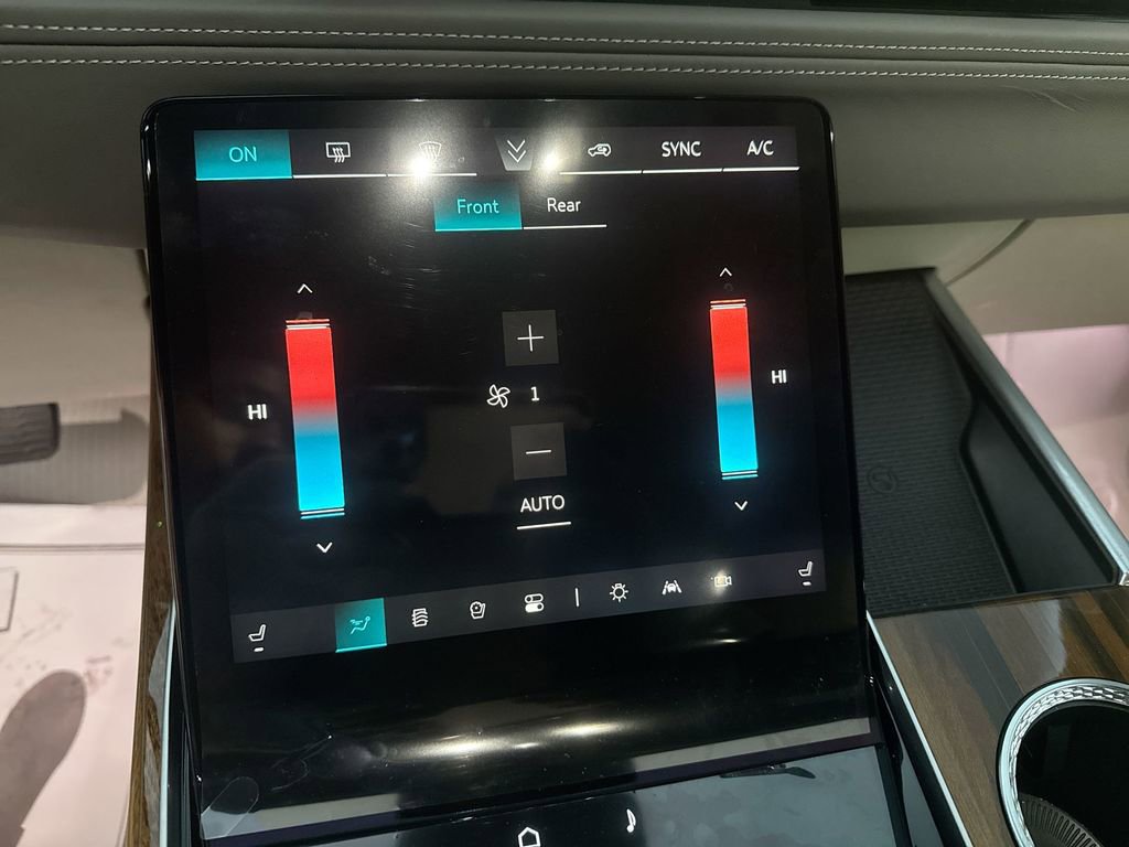 Used 2025 Cadillac Escalade Premium Luxury Platinum w/ LPO, Floor Liner Package image 25