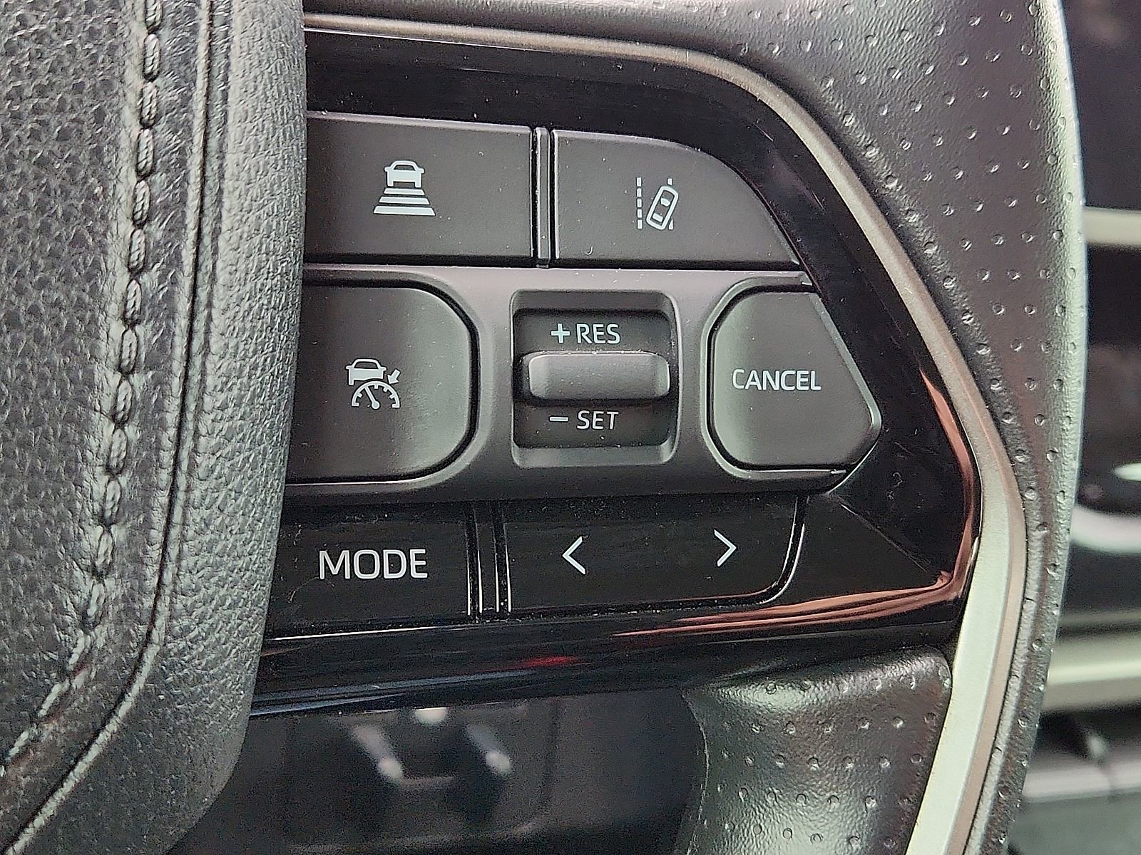 Used 2024 Toyota Tundra SR5 AWD/4WD image 18