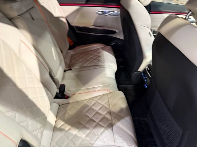 Used 2026 Genesis GV70 3.5T Sport Prestige image 32