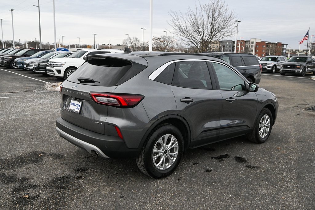 Certified 2023 Ford Escape Active w/ Tech Pack #2 image 5