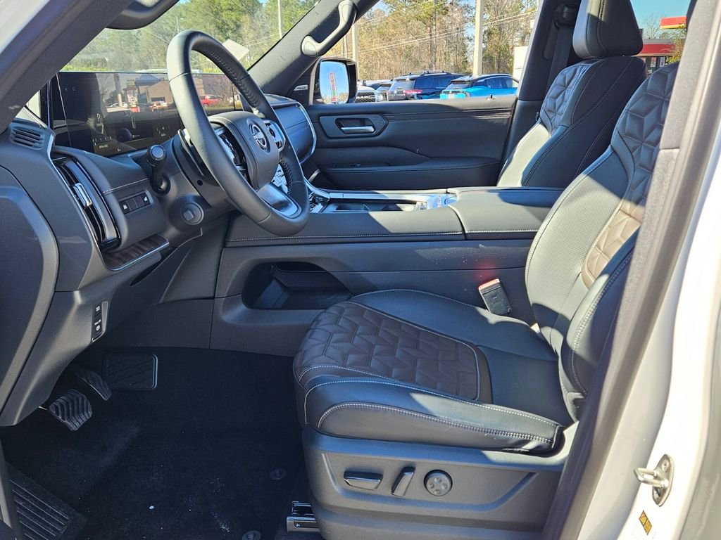New 2026 Nissan Armada Platinum image 3