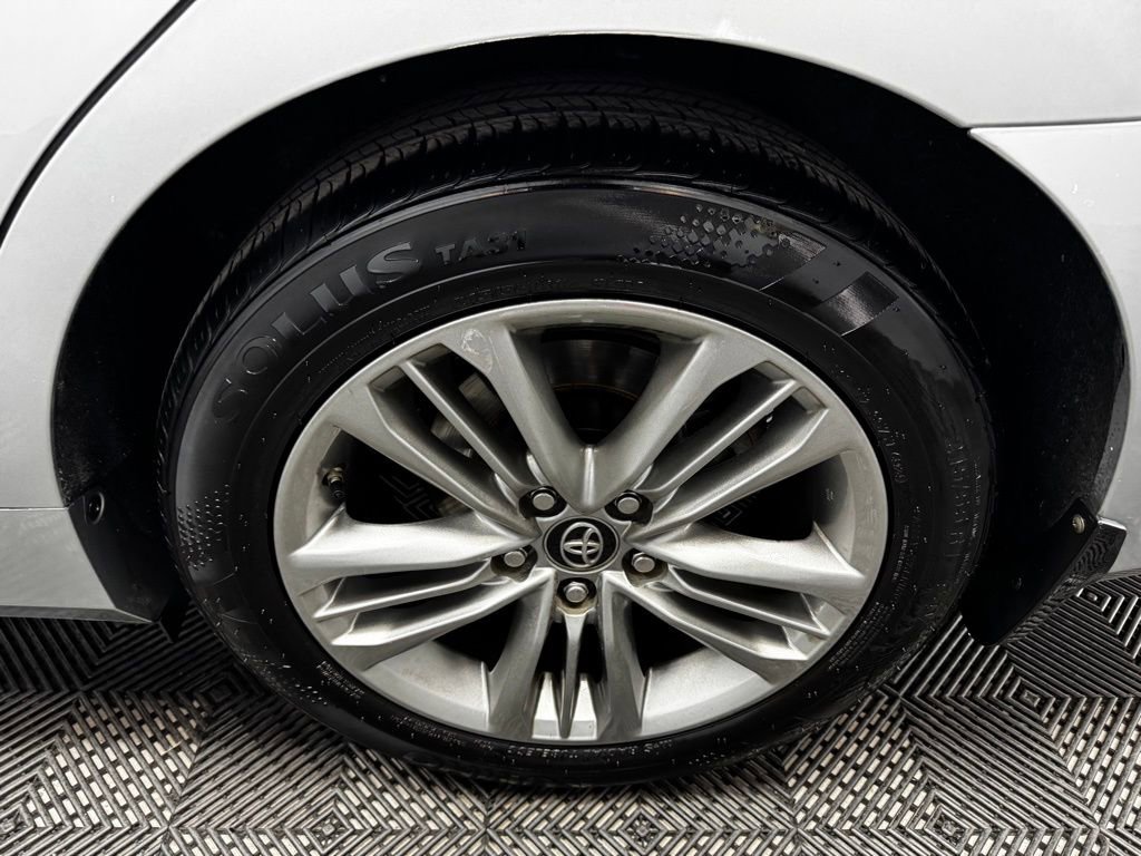 Used 2017 Toyota Camry SE FWD image 20