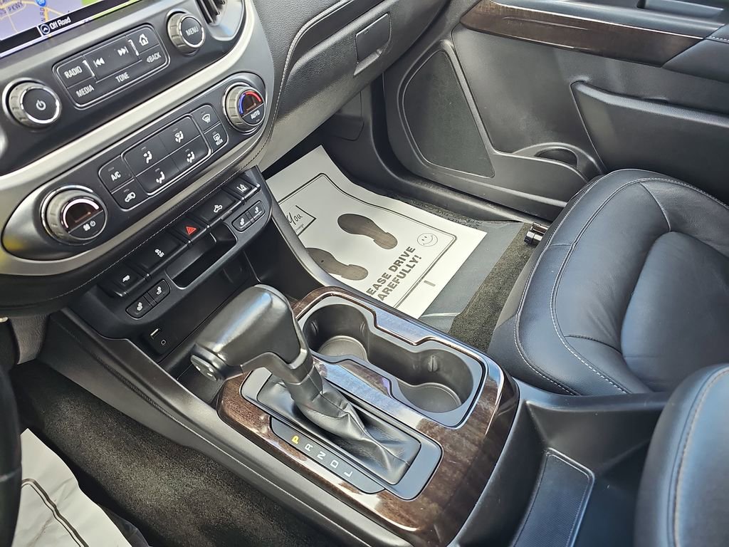 Used 2017 GMC Canyon SLT w/ Driver Alert Package image 29