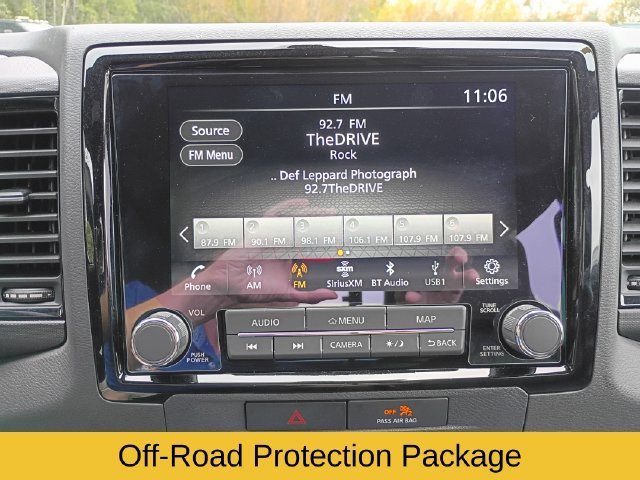 Used 2023 Nissan Frontier PRO-4X w/ Pro-4X Premium Package AWD/4WD image 15