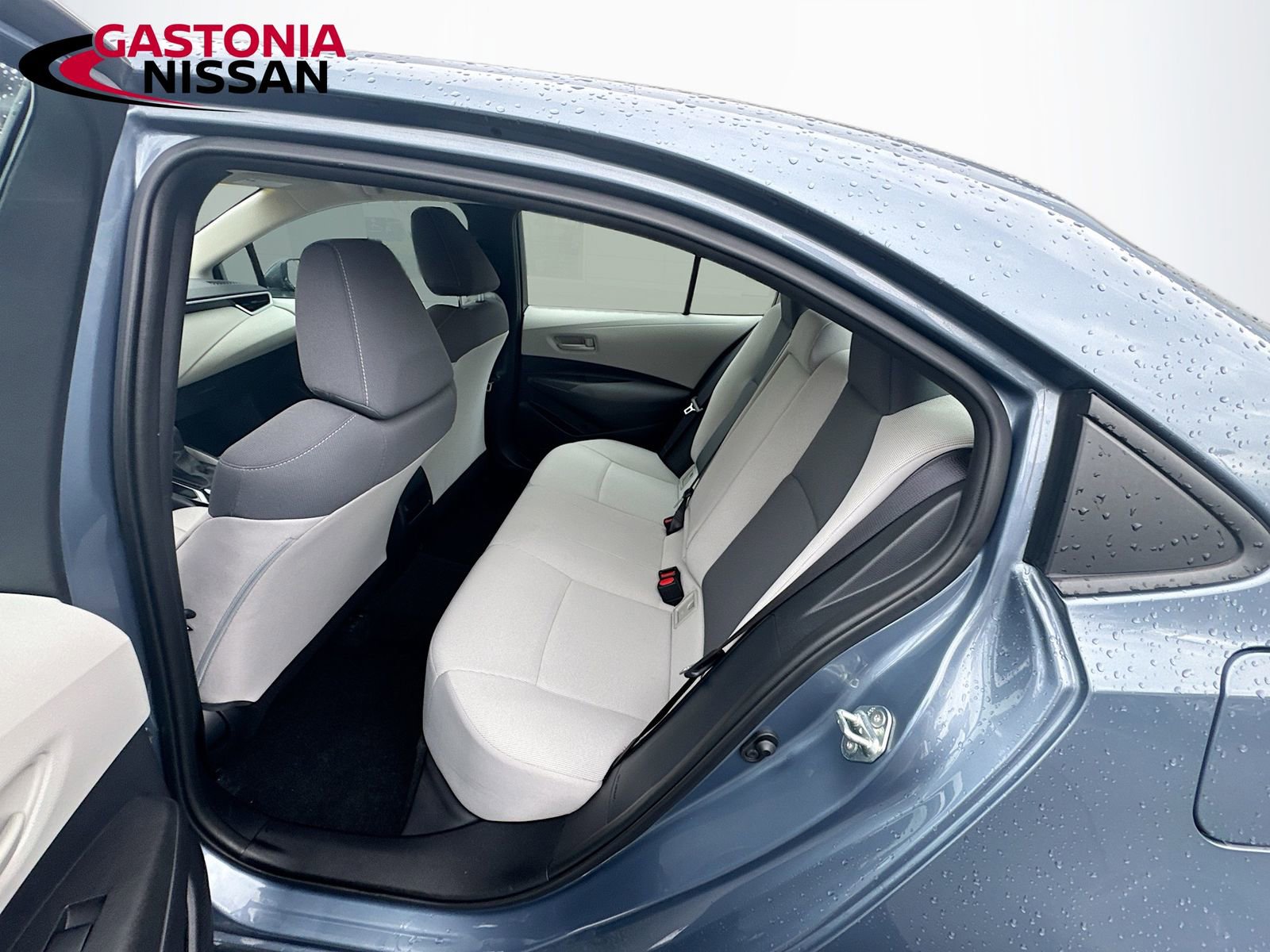 Used 2022 Toyota Corolla LE image 29