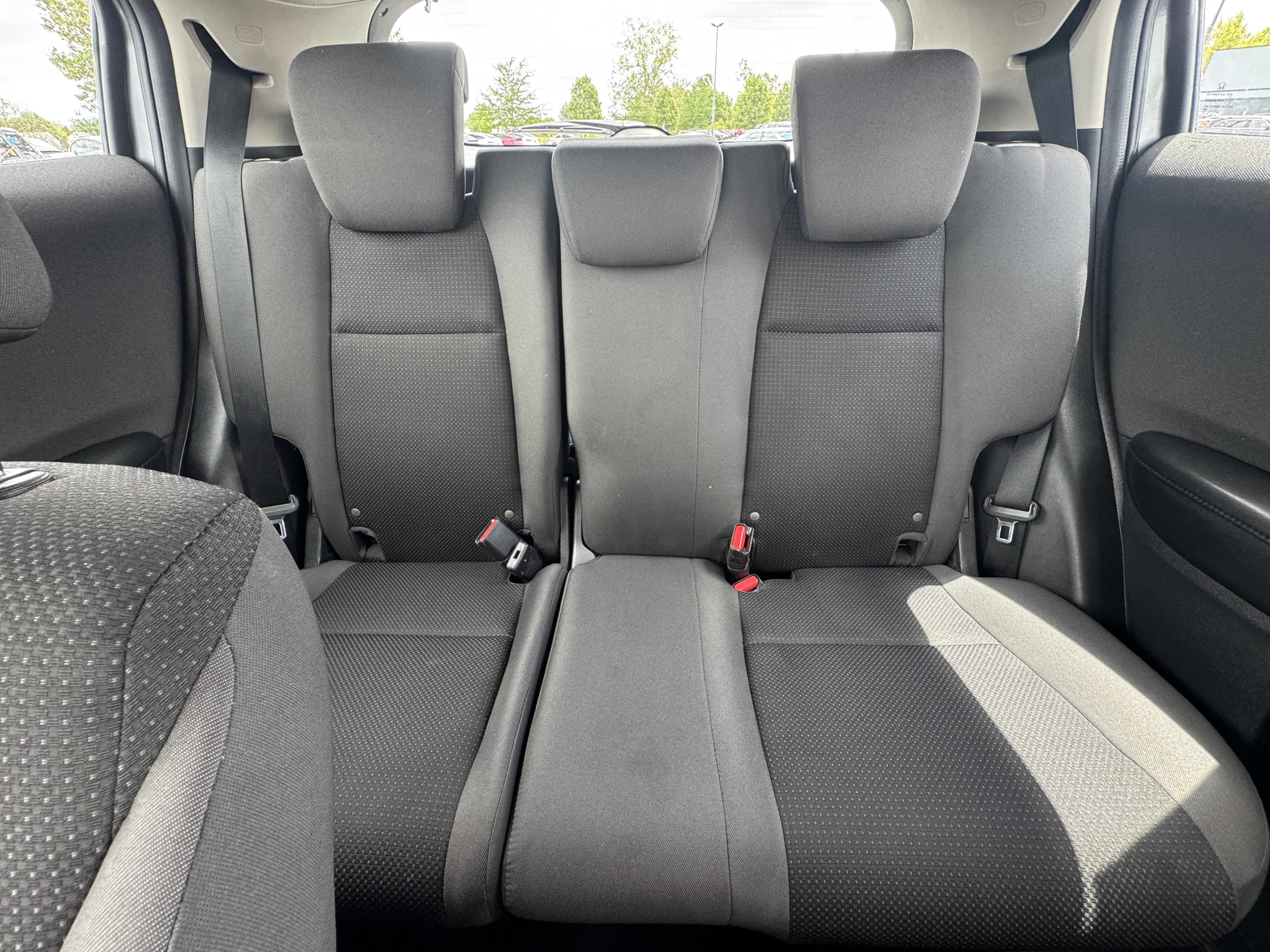 Used 2022 Honda HR-V LX image 24