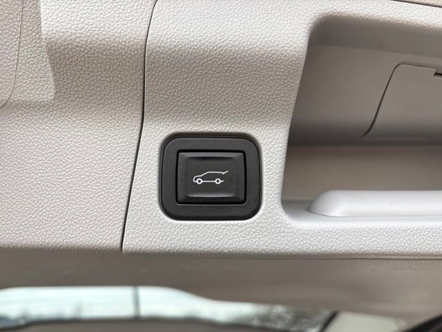 Used 2019 GMC Acadia SLT image 25