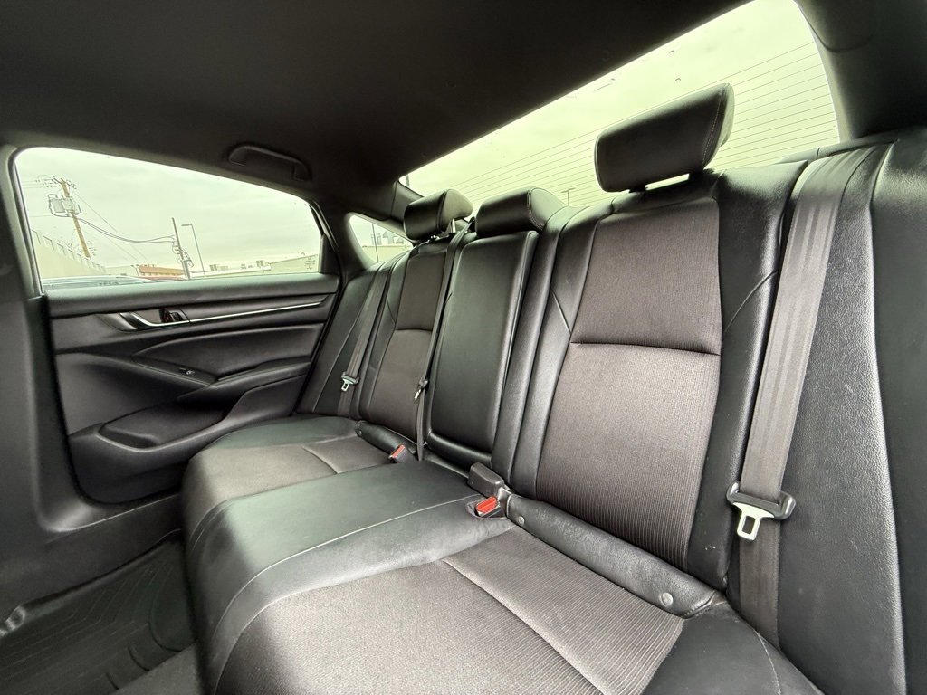 Used 2020 Honda Accord Sport image 7