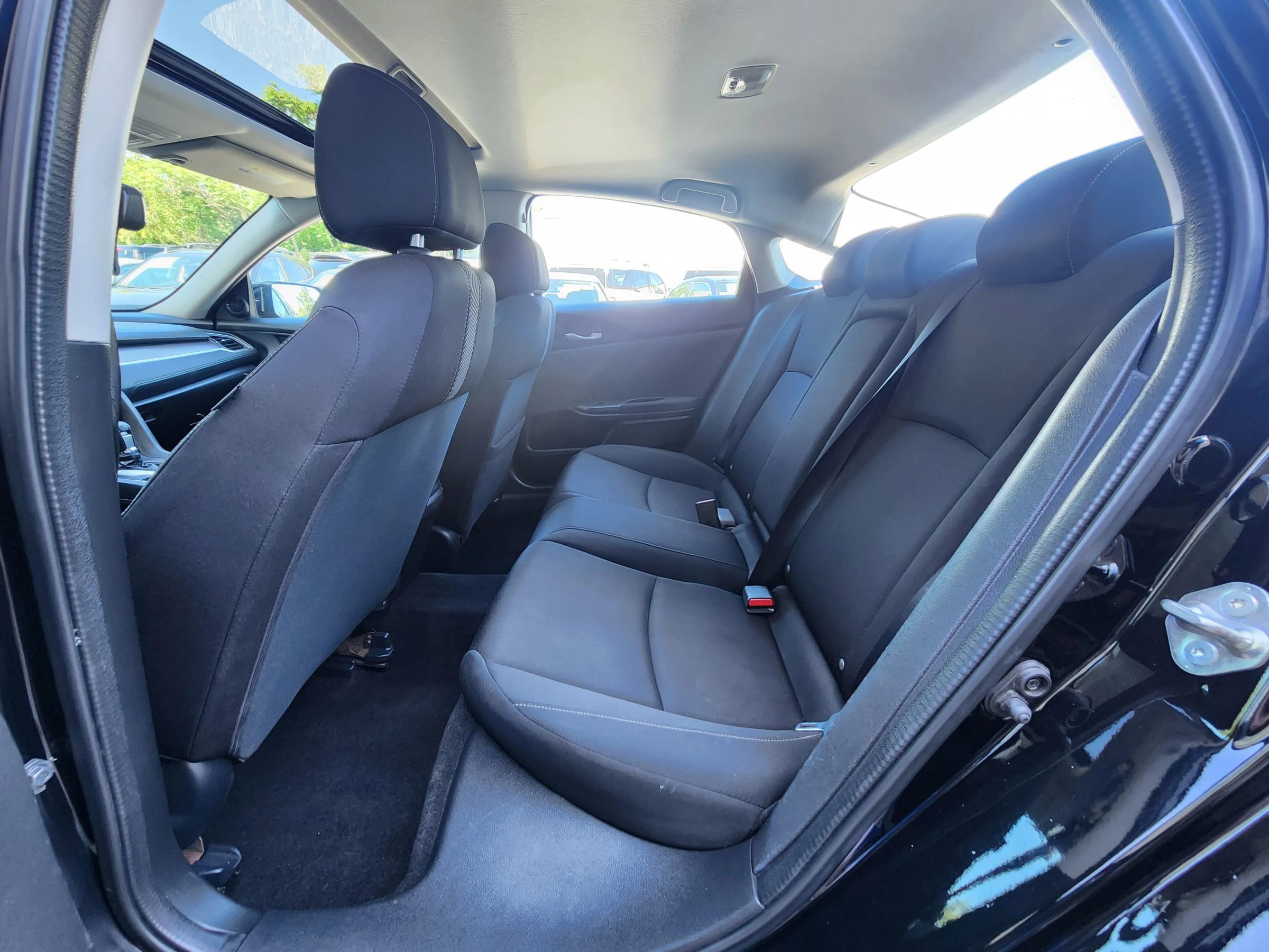 Used 2016 Honda Civic EX-T image 19