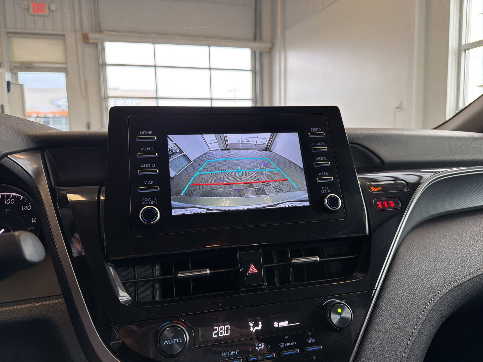 Used 2024 Toyota Camry SE FWD image 24