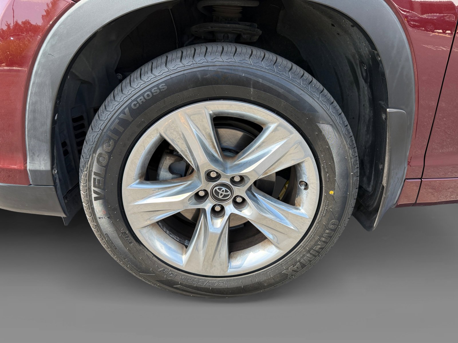 Used 2016 Toyota Highlander Limited image 9