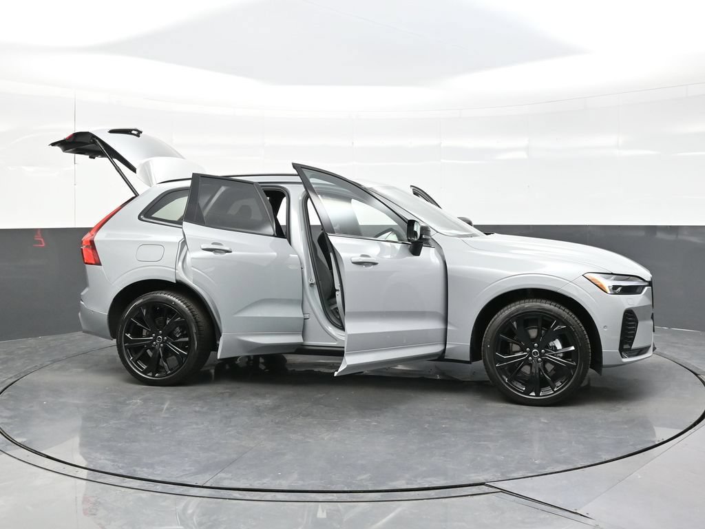New 2026 Volvo XC60 B5 Ultra w/ Climate Package AWD/4WD image 46
