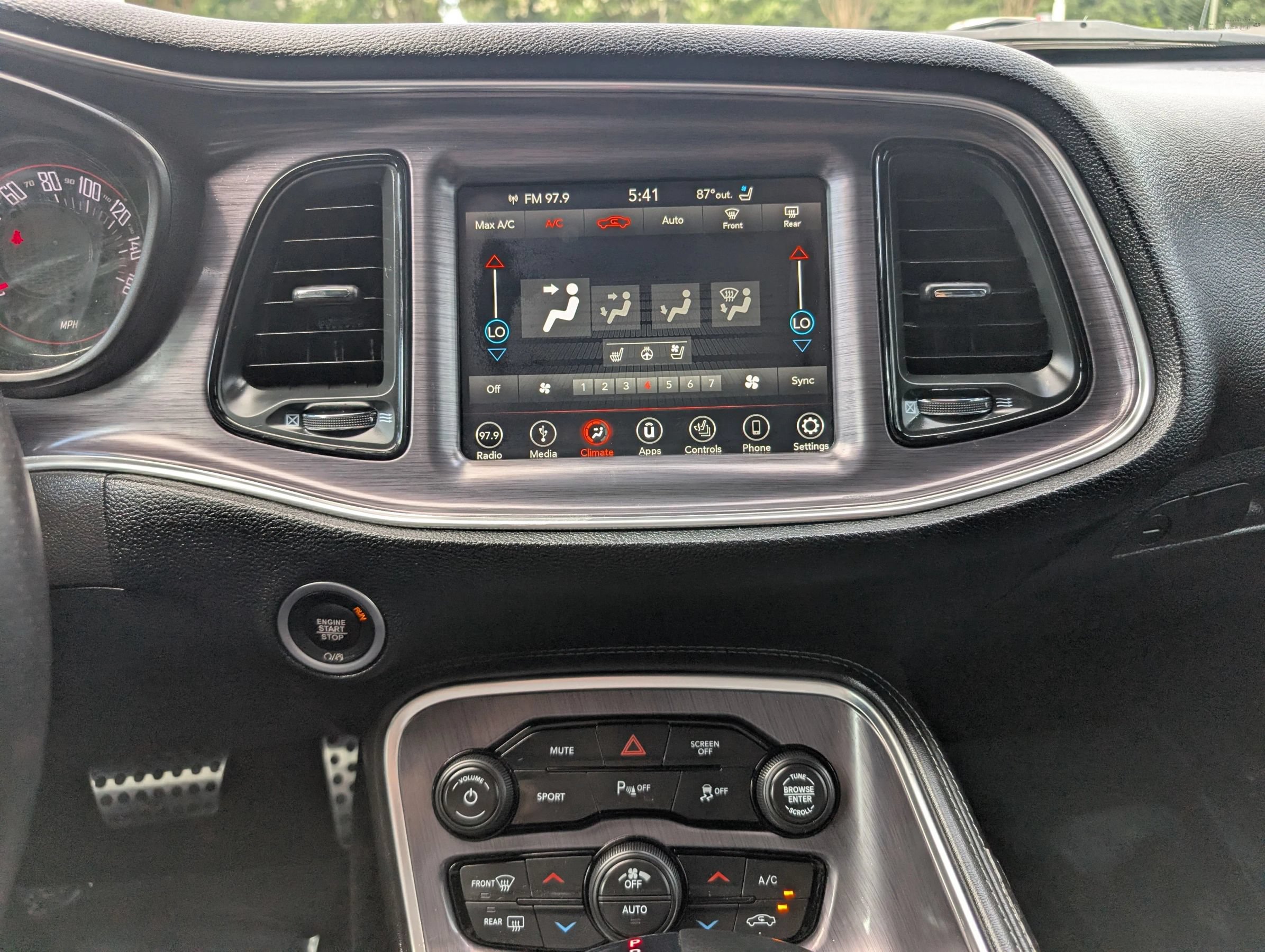 Used 2018 Dodge Challenger R/T Plus RWD image 27