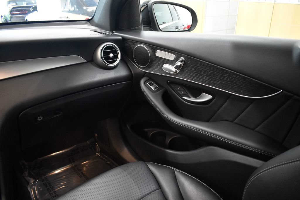 Certified 2022 Mercedes-Benz GLC 300 4MATIC image 22