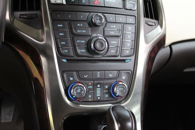 Used 2015 Buick Verano Leather FWD image 19