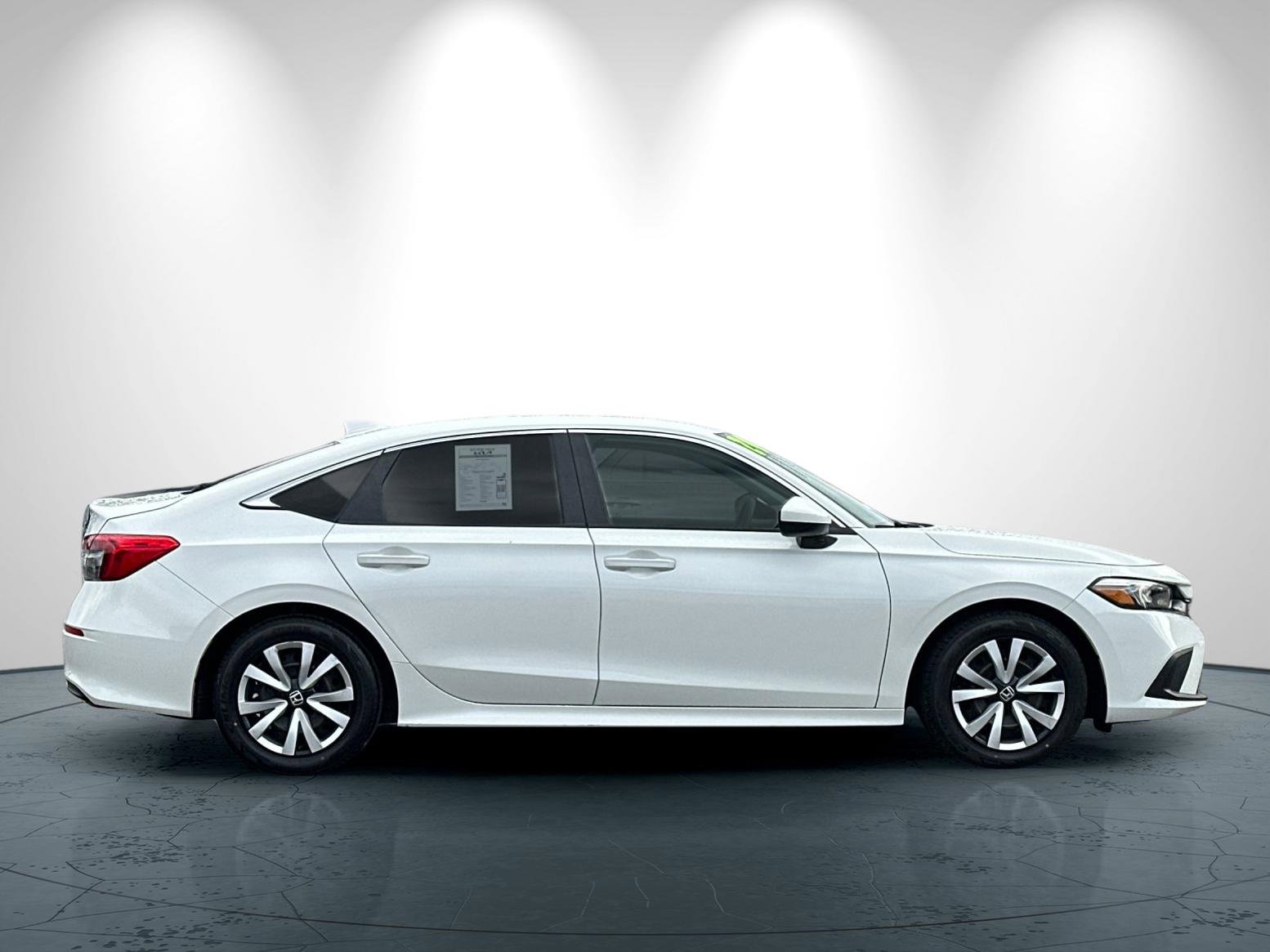 Used 2024 Honda Civic LX image 3