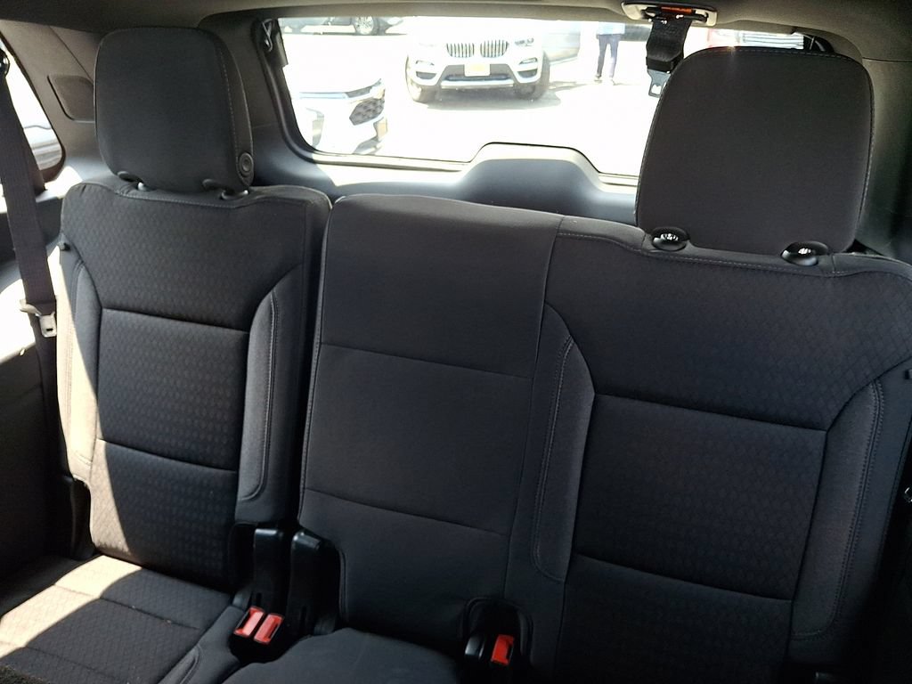 Certified 2024 GMC Yukon SLE w/ Max Trailering Package AWD/4WD image 11