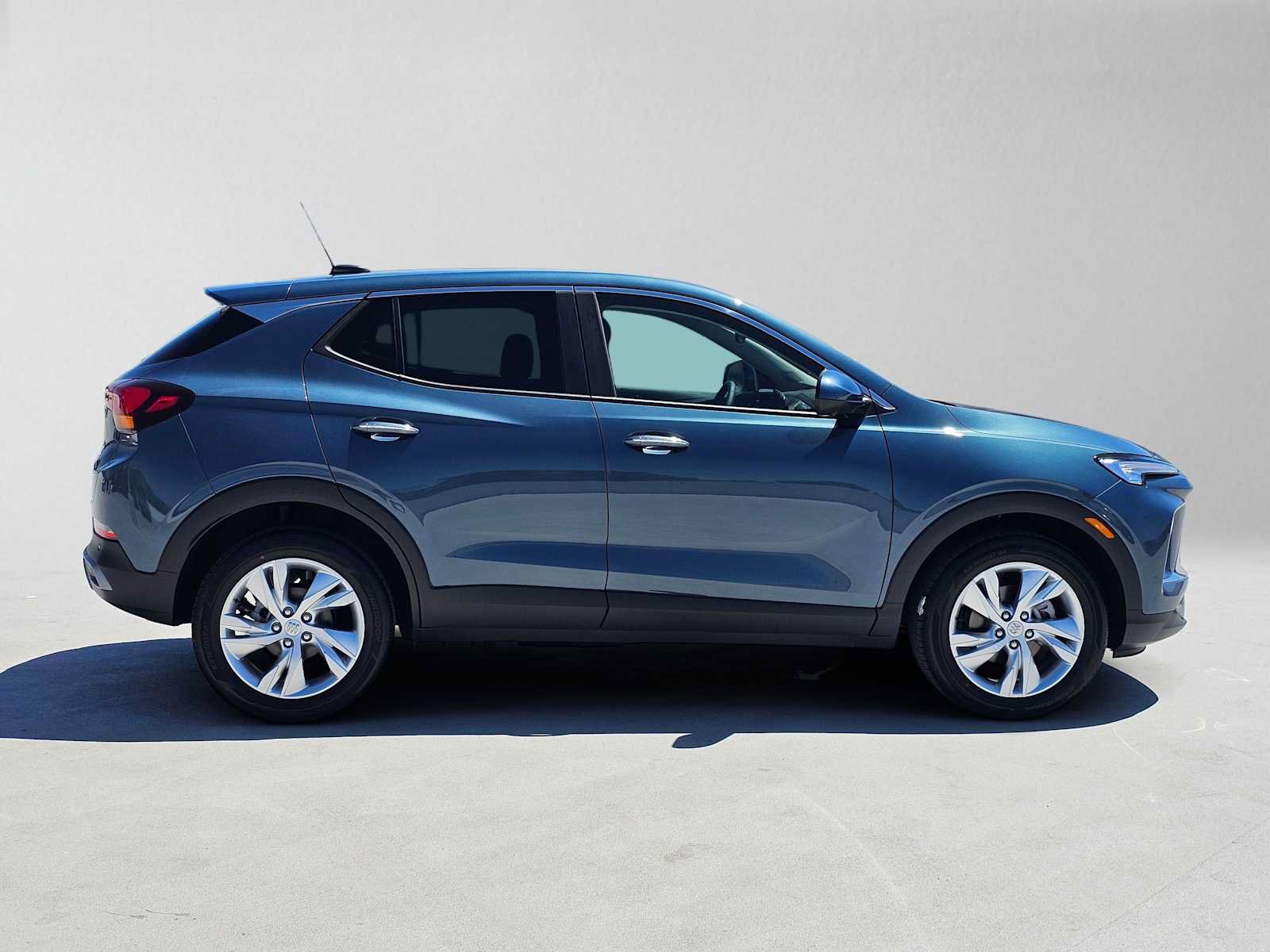 New 2026 Buick Encore GX Preferred w/ Advanced Technology Package FWD image 2