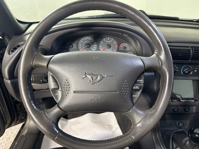 Used 2001 Ford Mustang GT RWD image 16