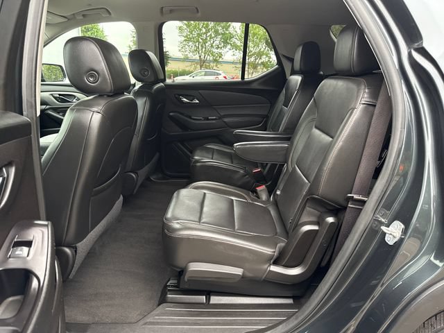 Used 2019 Chevrolet Traverse LT w/ LT Premium Package AWD/4WD image 14