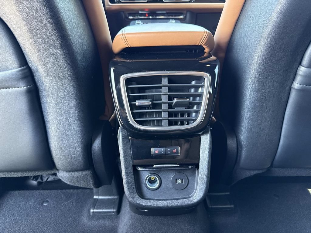 Certified 2023 Lincoln Nautilus Black Label AWD/4WD image 16