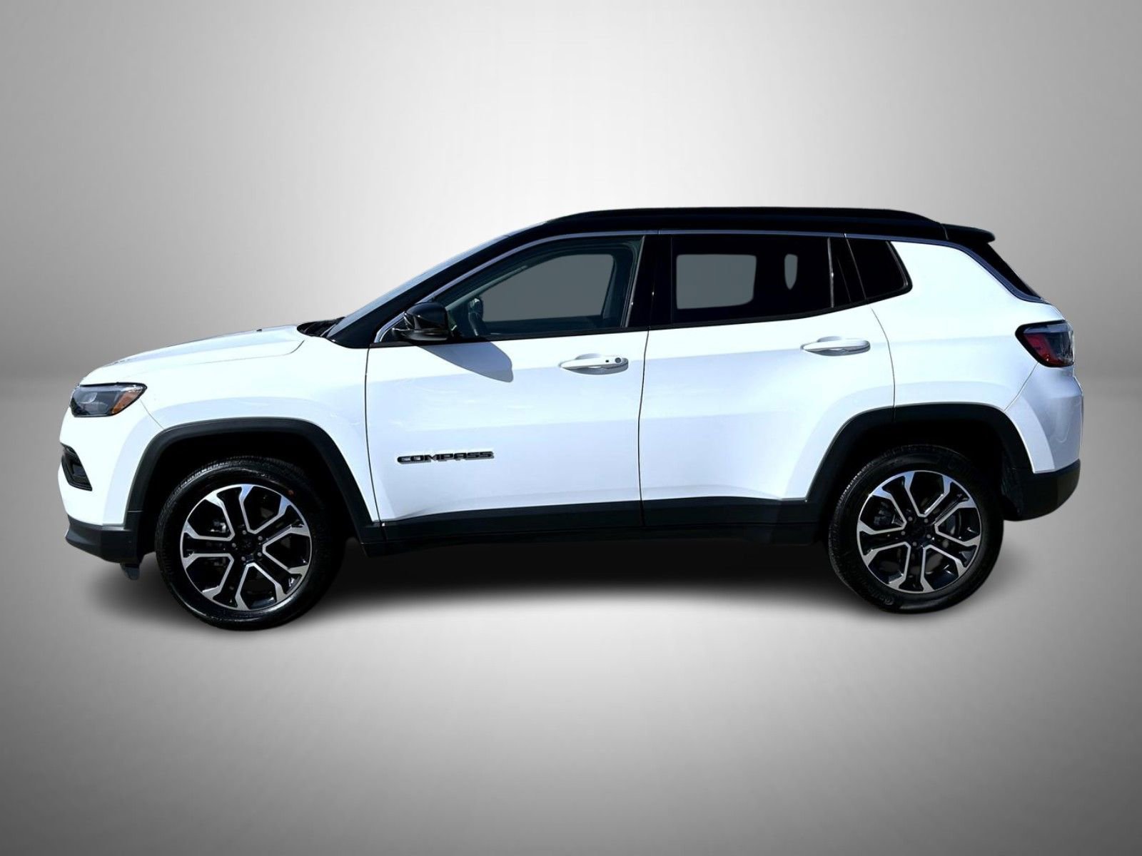 Used 2022 Jeep Compass Limited AWD/4WD image 8
