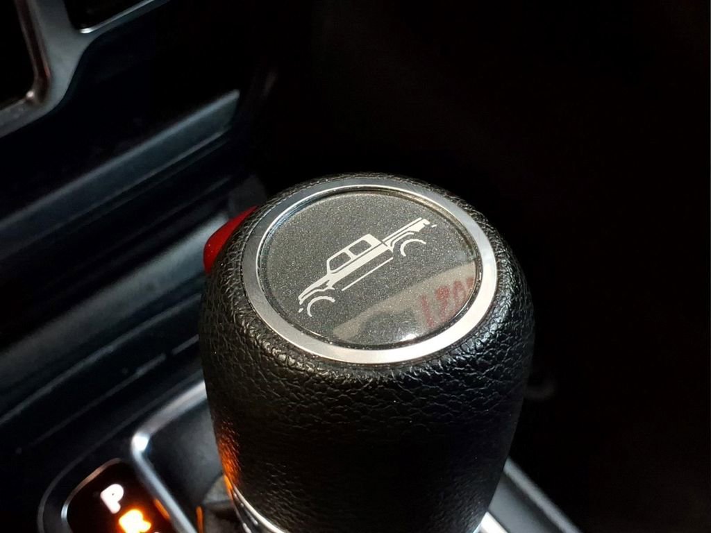 Used 2021 Jeep Gladiator Sport AWD/4WD image 13