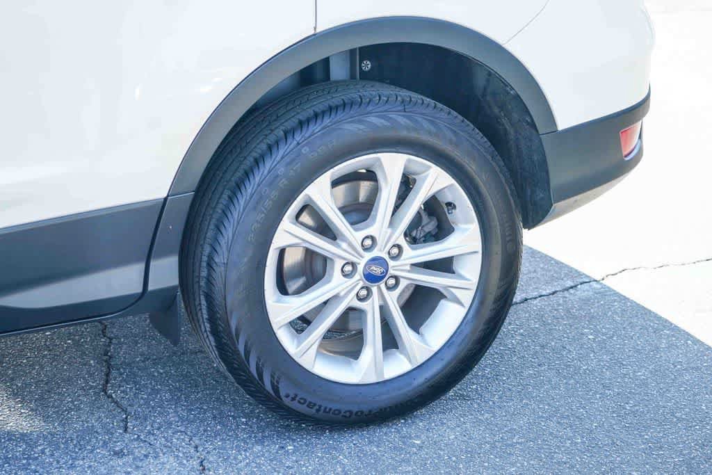 Used 2019 Ford Escape SE FWD image 10