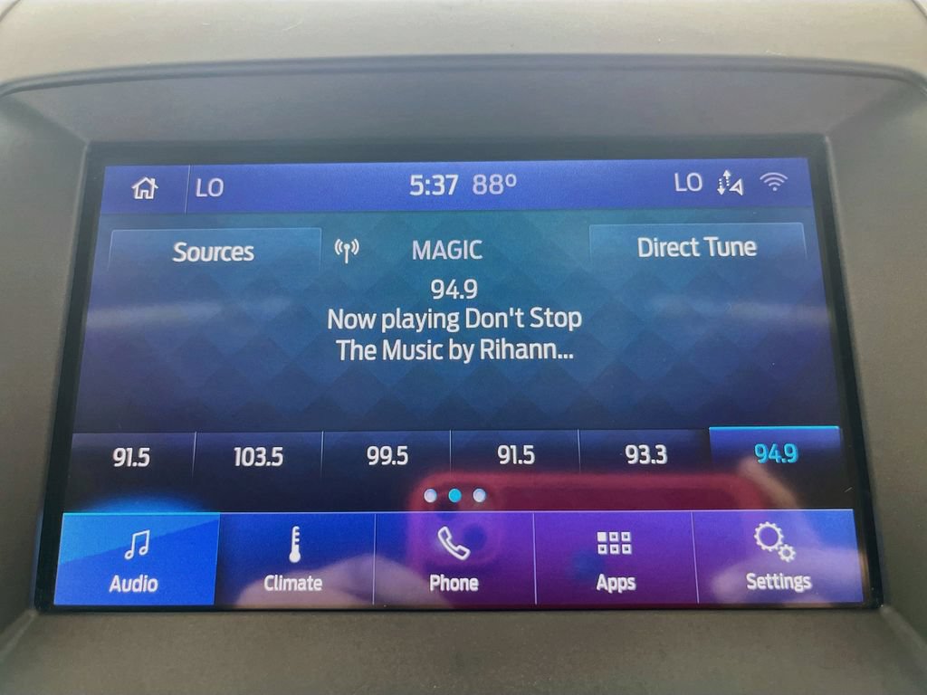 Used 2020 Ford Edge SE FWD image 13