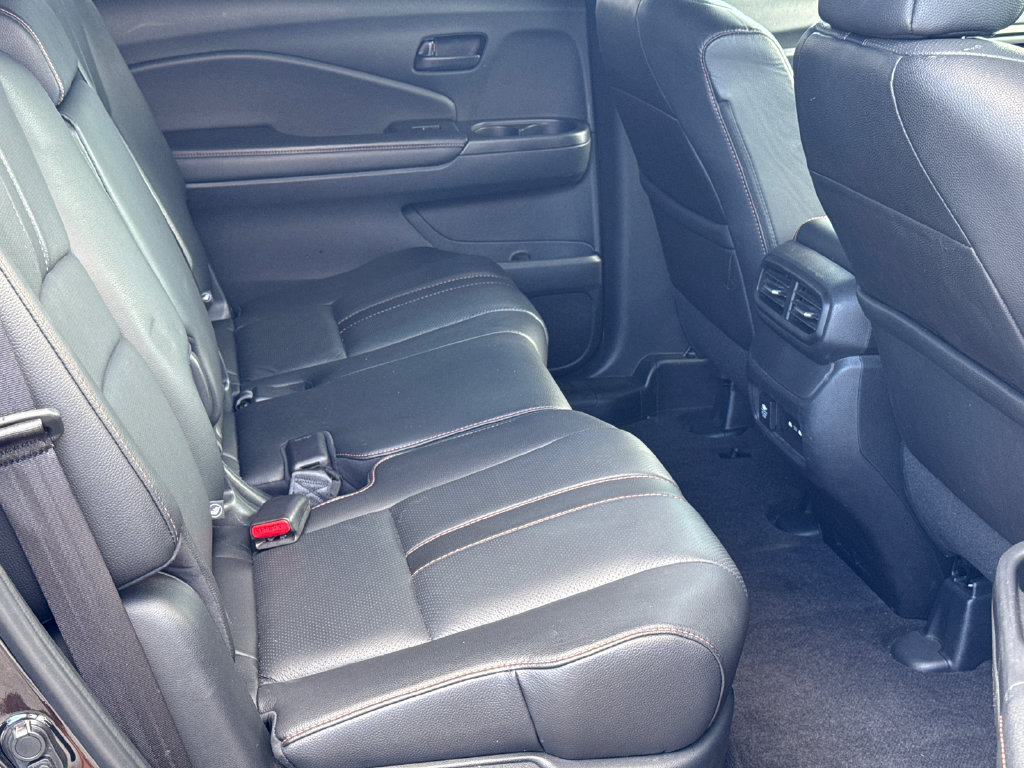 Used 2024 Honda Passport TrailSport image 18